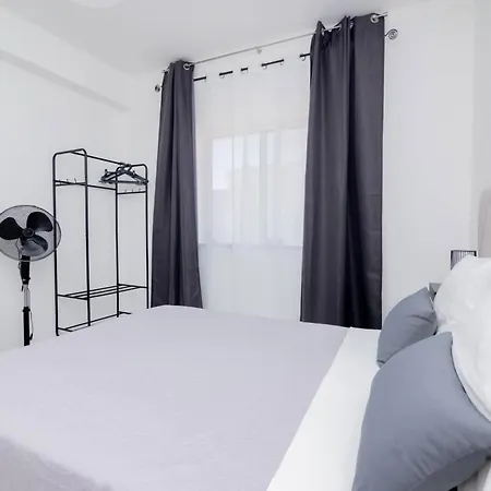 Gale Igor By Innkeeper Daire *