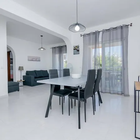 Apartamento Gale Igor By Innkeeper Guia (Faro)