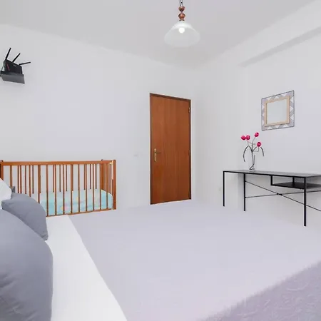 Gale Igor By Innkeeper * Гия