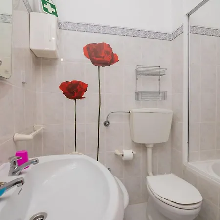 Gale Igor By Innkeeper Гия